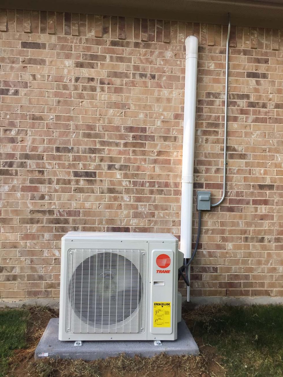 Bay Ridge Little Elm Tx. Installation of a 3 Ton Heat Pump Mini Split ...